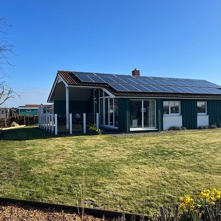Ferienhaus "Deichglueck" Direkt An Der Nordsee Wesselburenerkoog Exterior foto